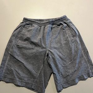 Lululemon short